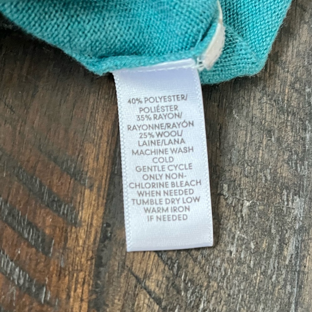 Loft Women's Long Puff Sleeve Basic Solid Sweater… - image 4